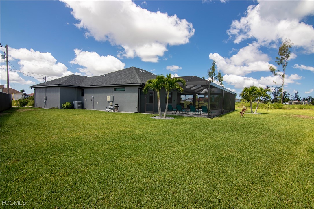 1833 SW 11th TER
