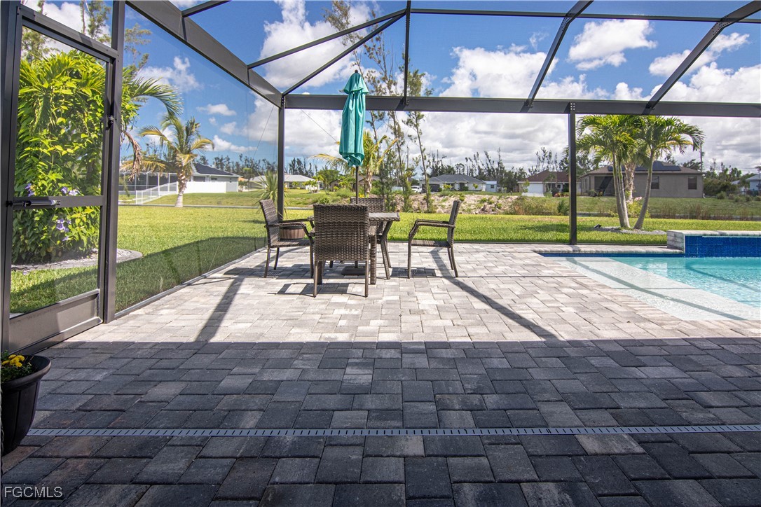1833 SW 11th TER