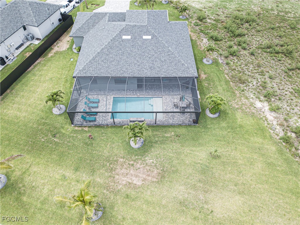 1833 SW 11th TER