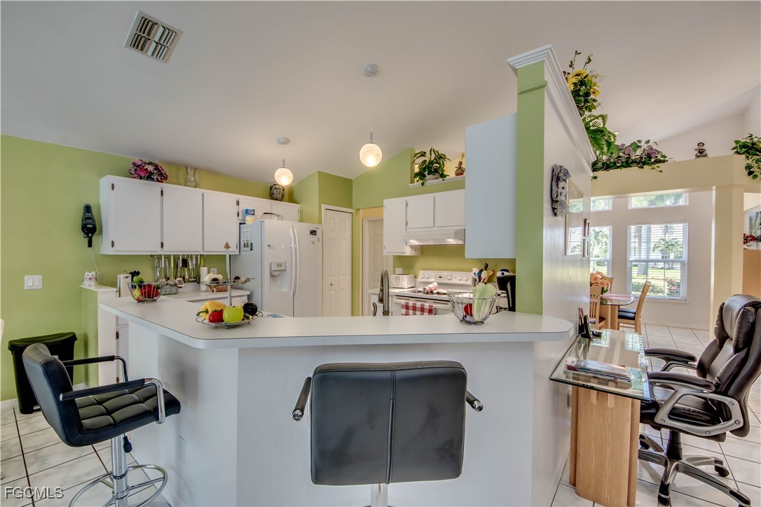 4406 SW 25th AVE