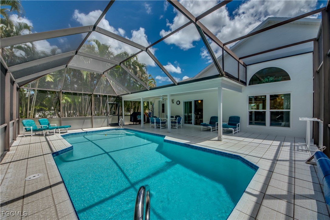 4406 SW 25th AVE