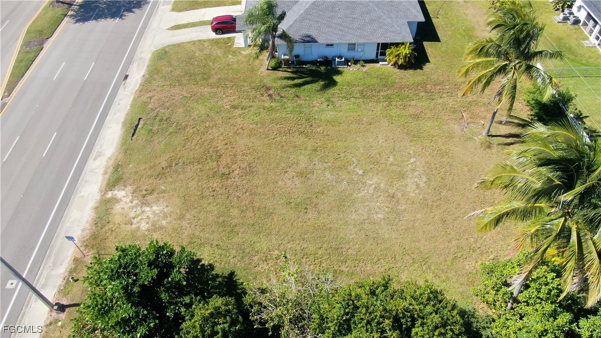 1009 Cape Coral PKWY W