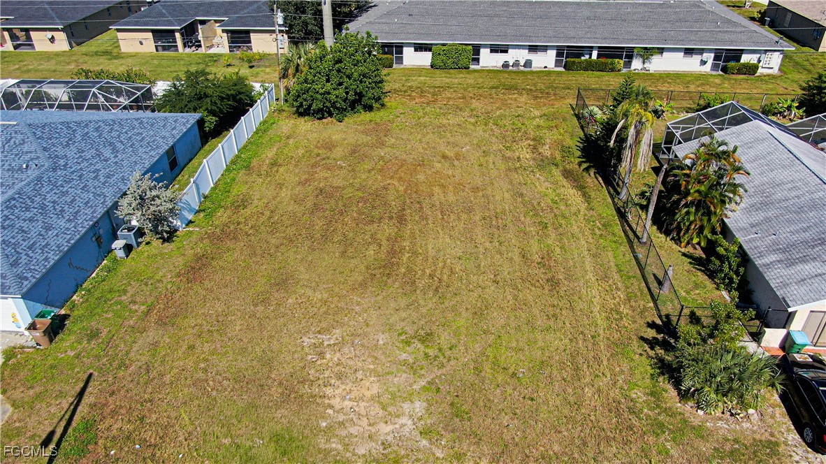 933 Cape Coral PKWY W