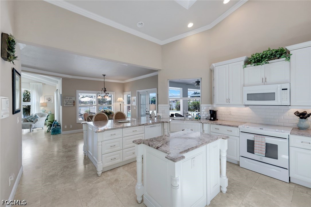 2546 SW 45th ST