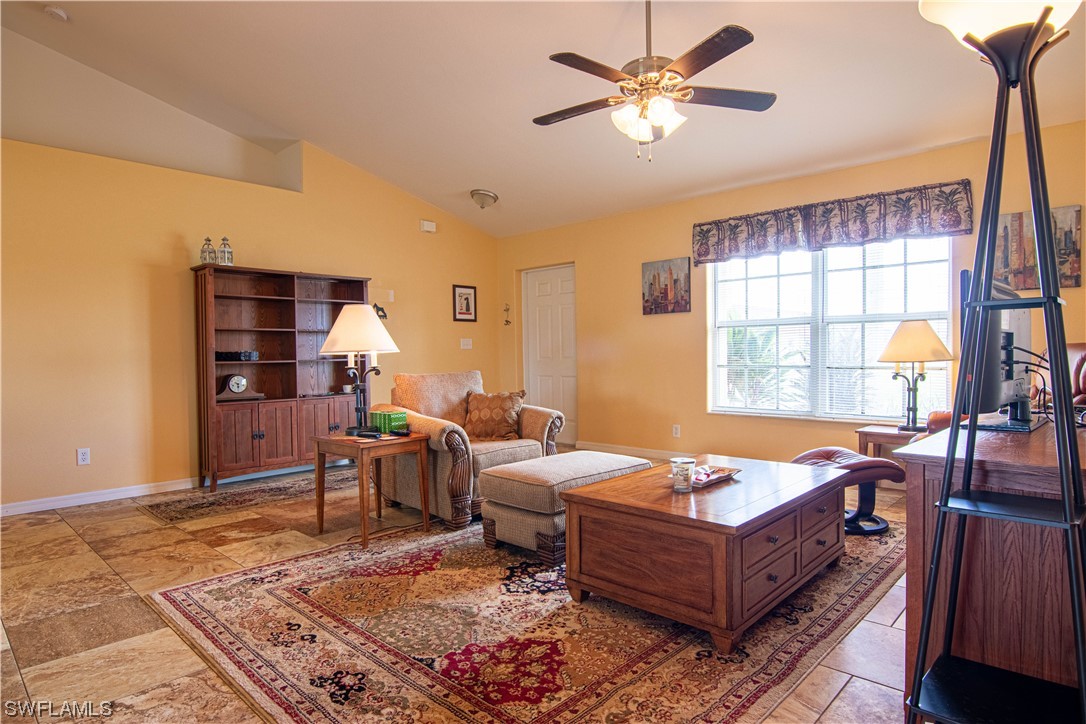 127 NW 13th PL