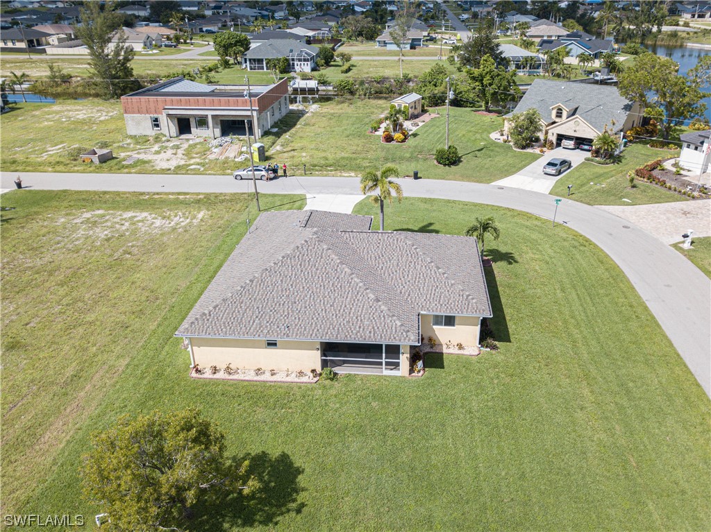 127 NW 13th PL