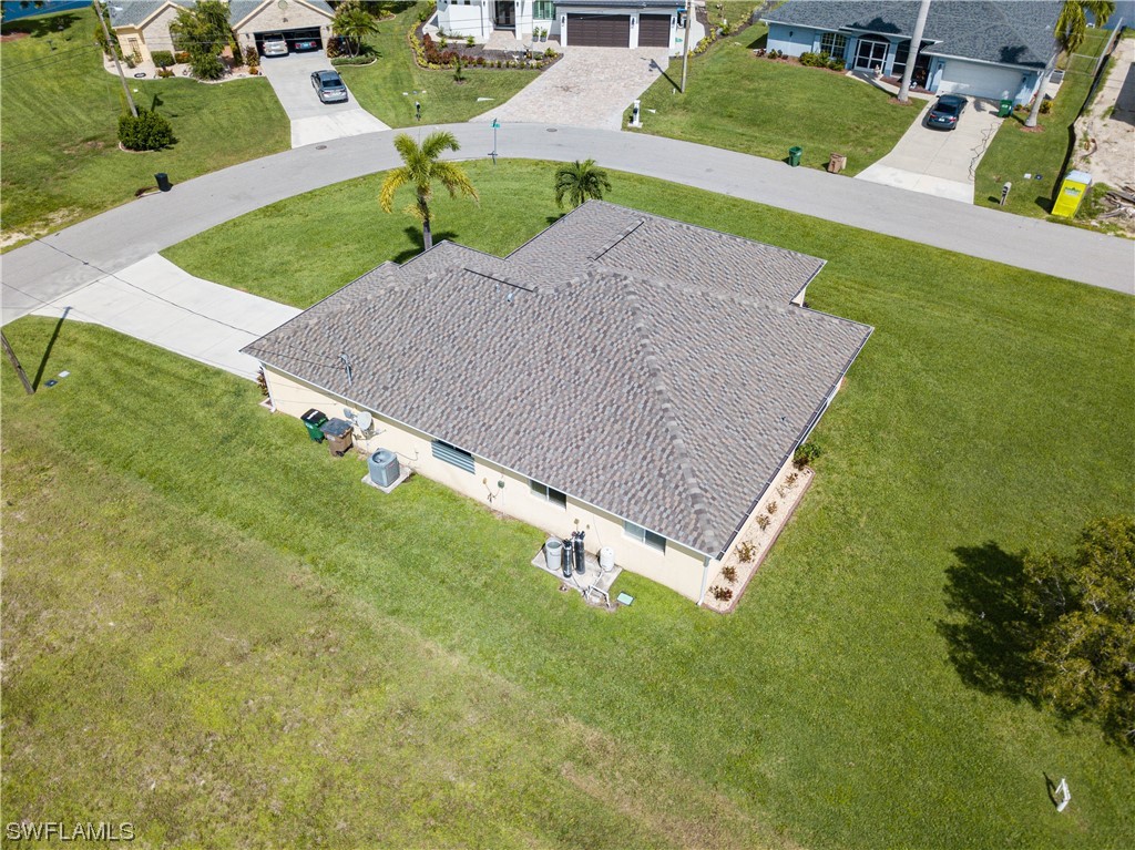 127 NW 13th PL