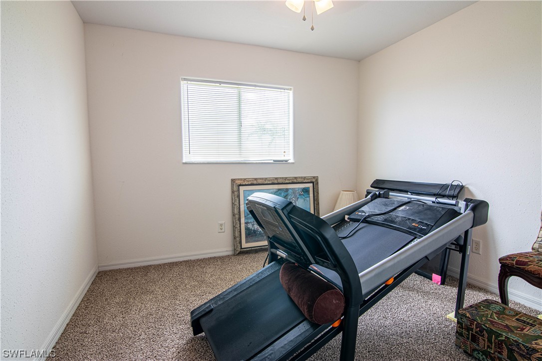 127 NW 13th PL