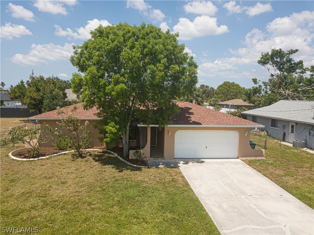 704 SE 11th PL