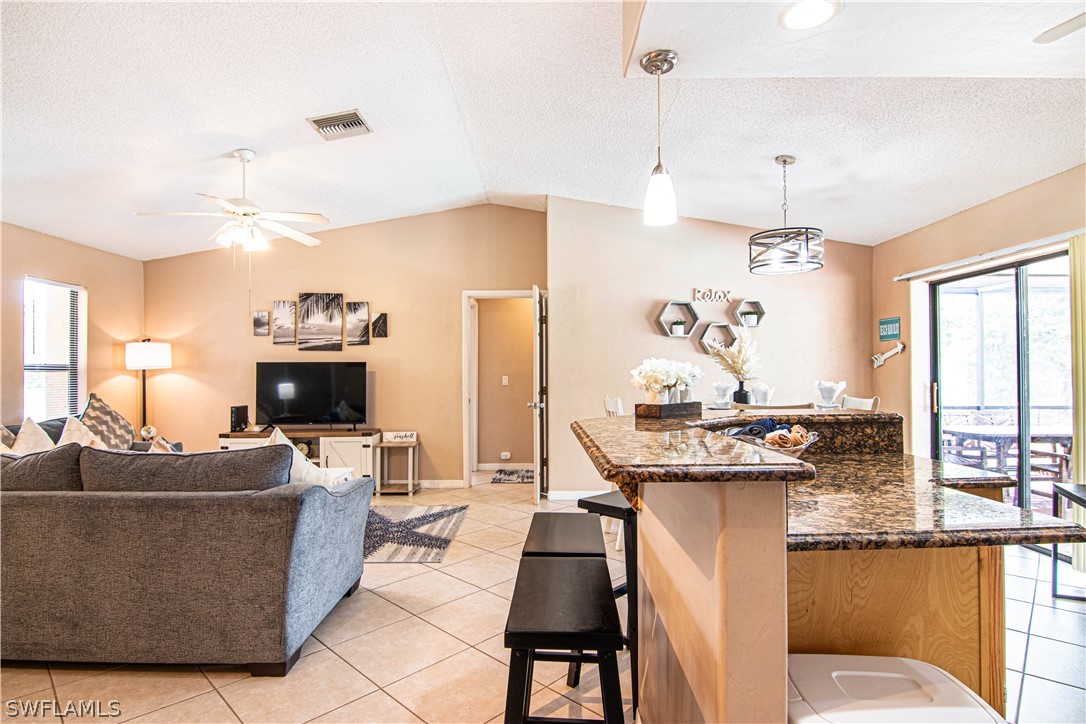 704 SE 11th PL