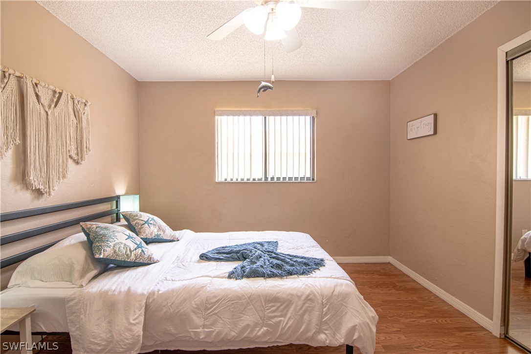 704 SE 11th PL