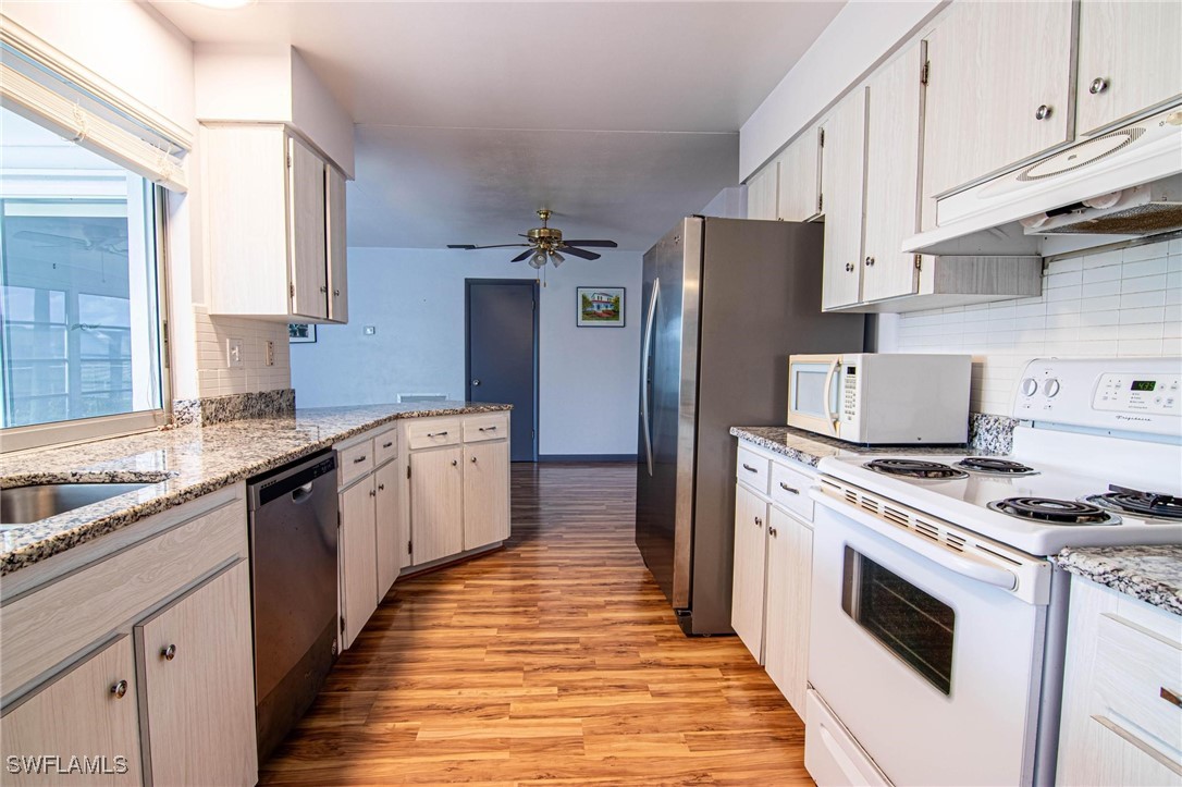 2112 Cornwallis PKWY
