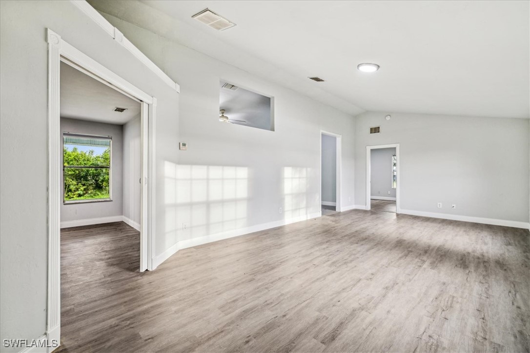 2701 SW 8th CT