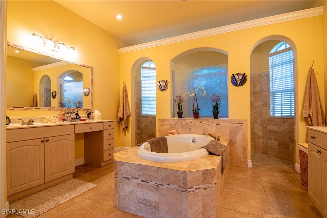 1237 NW 36th AVE