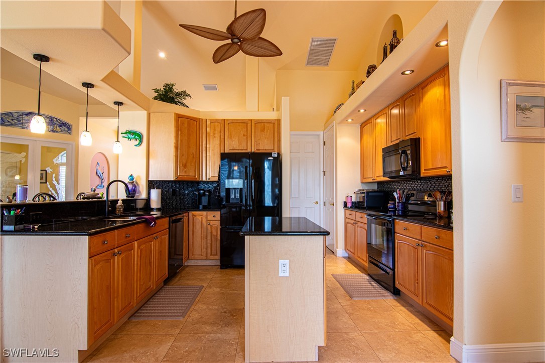 1237 NW 36th AVE