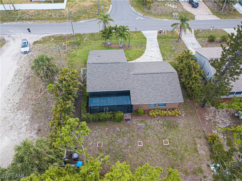 1913 SE 15th PL