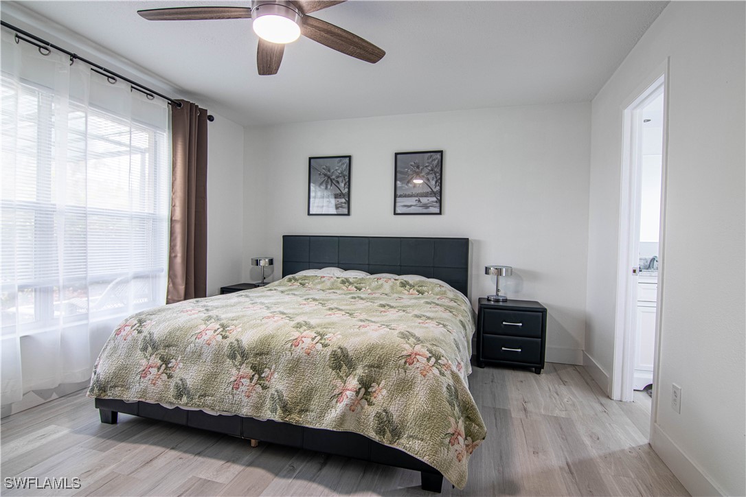1913 SE 15th PL