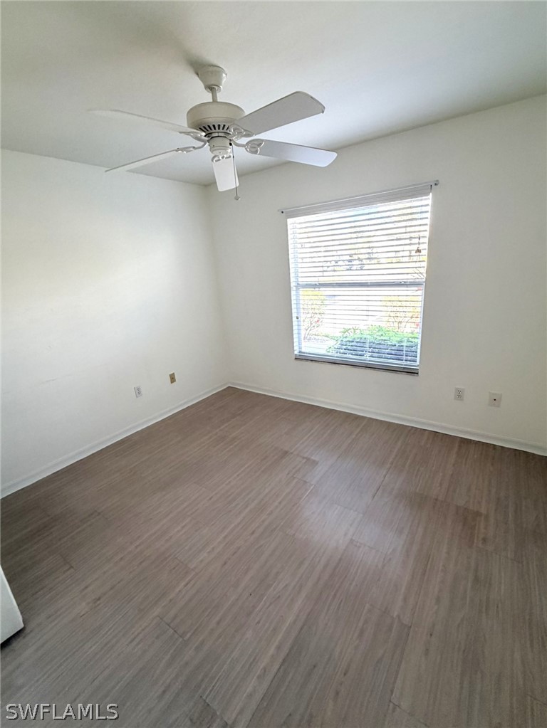 5709 Foxlake DR Apt 2