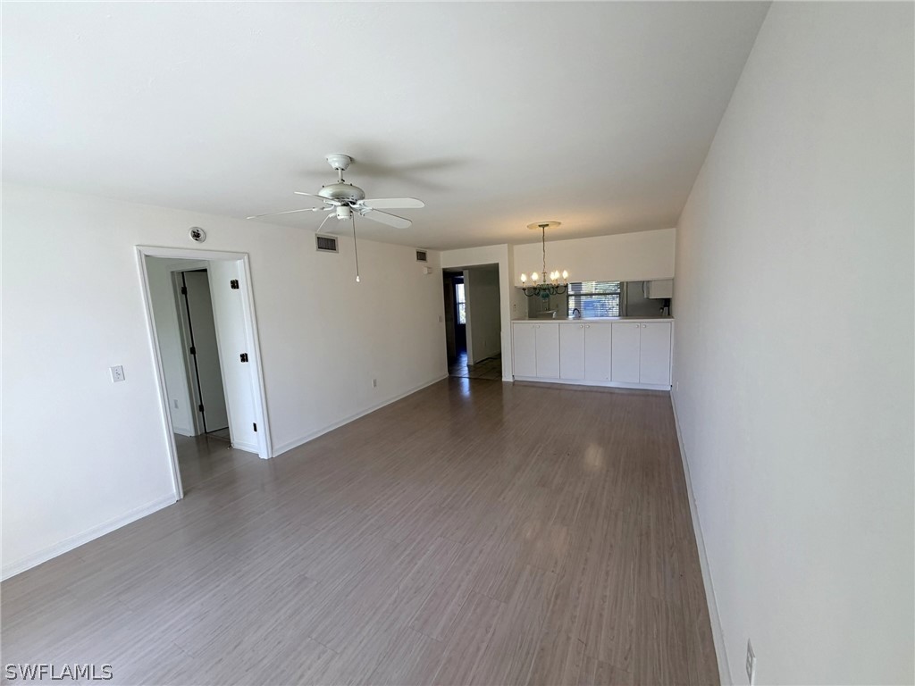 5709 Foxlake DR Apt 2
