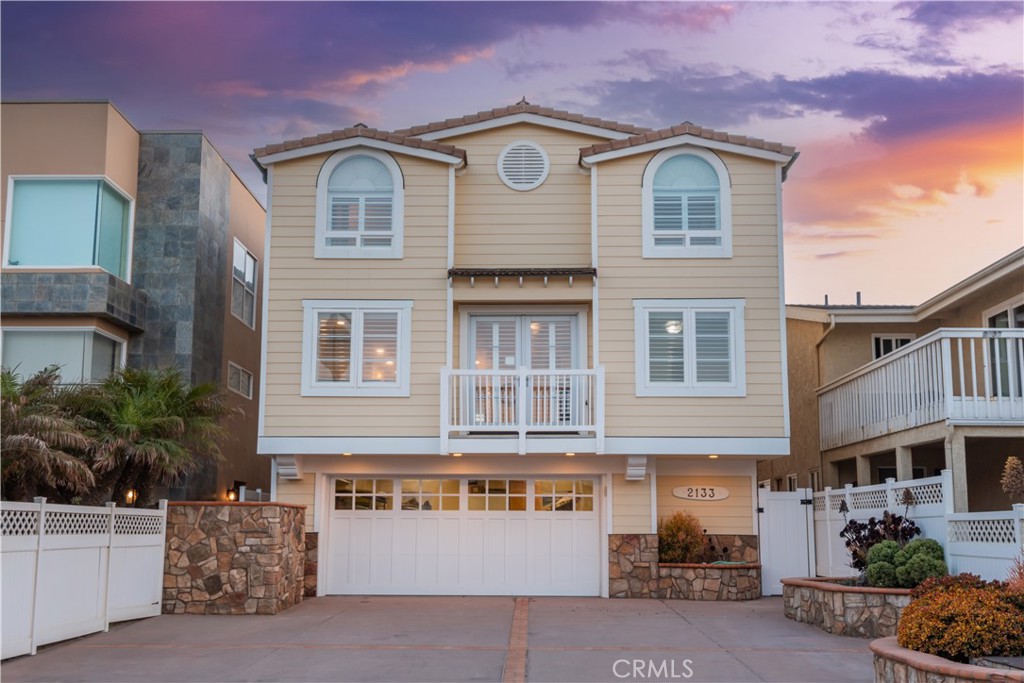 2133 Ocean Drive