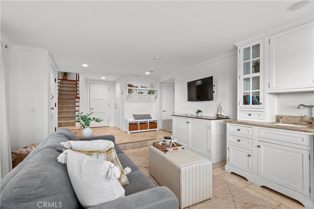 2133 Ocean Drive