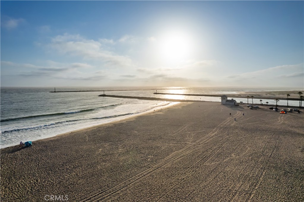 2133 Ocean Drive