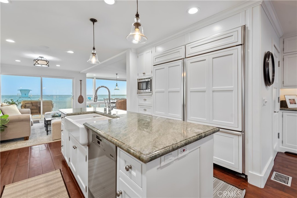 2133 Ocean Drive