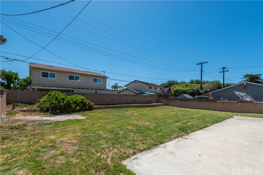 2030 Socrates Avenue