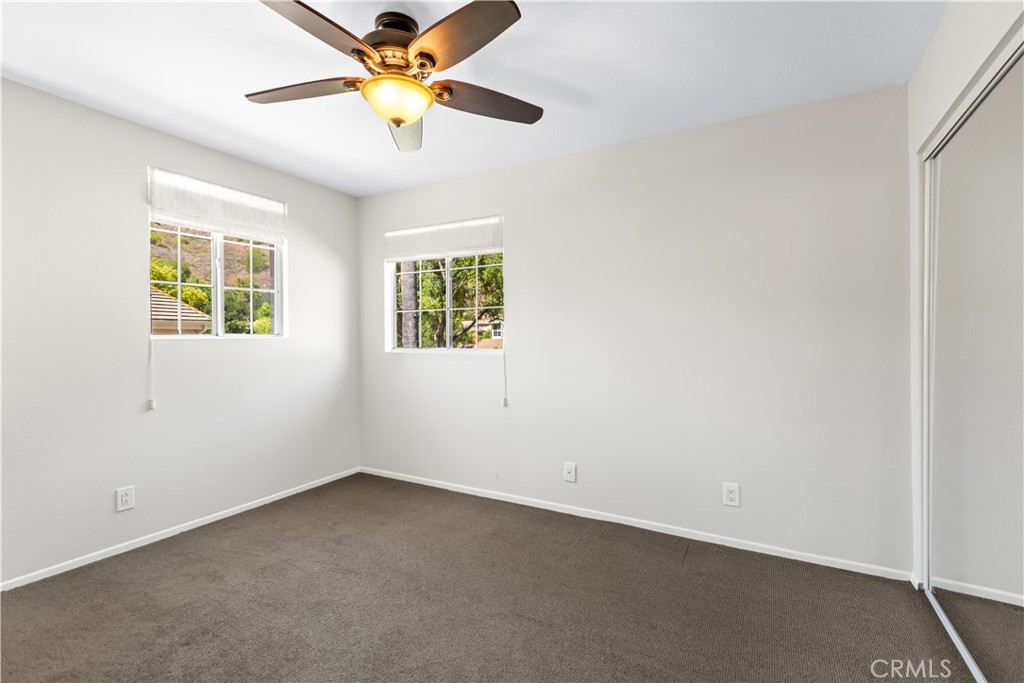 946 Blue Mountain Circle