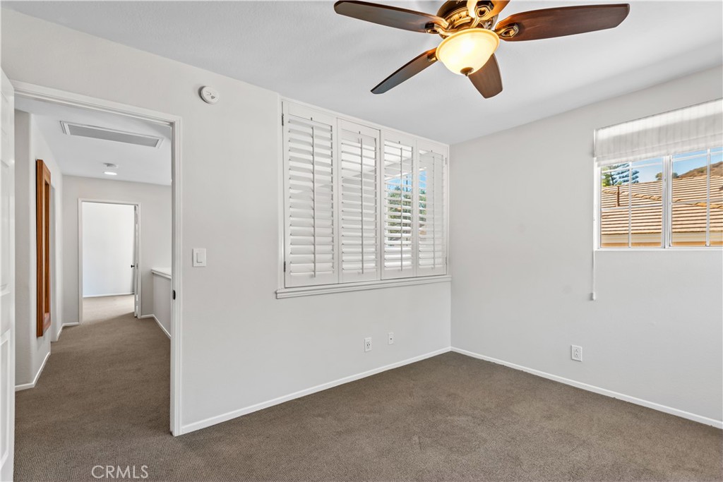 946 Blue Mountain Circle