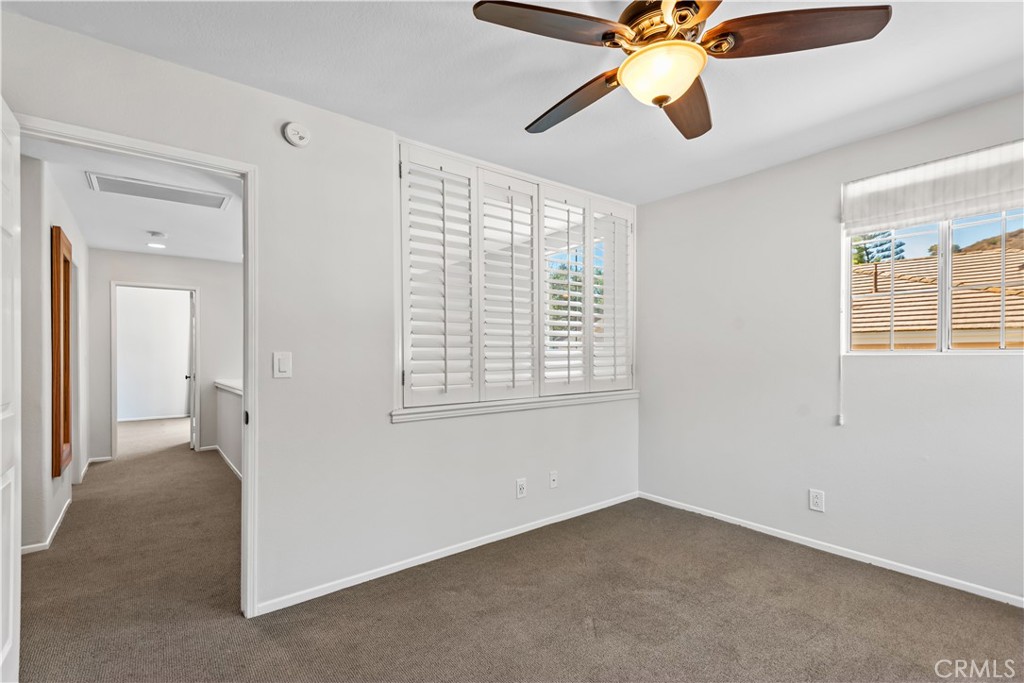 946 Blue Mountain Circle
