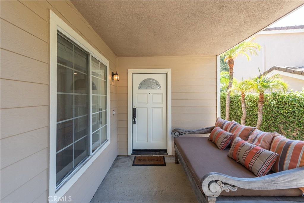 946 Blue Mountain Circle
