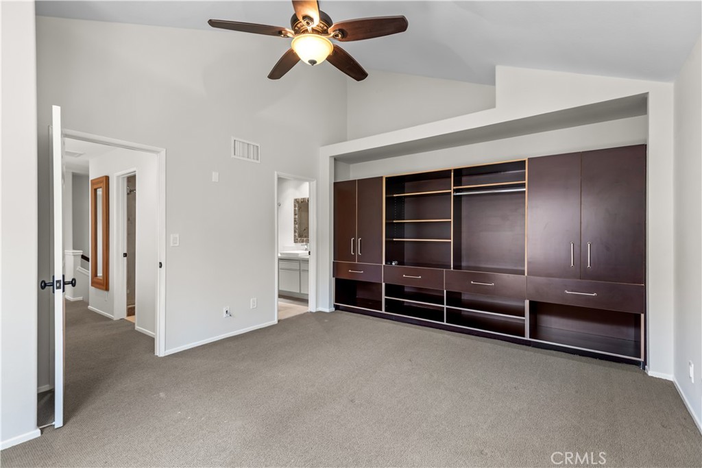 946 Blue Mountain Circle