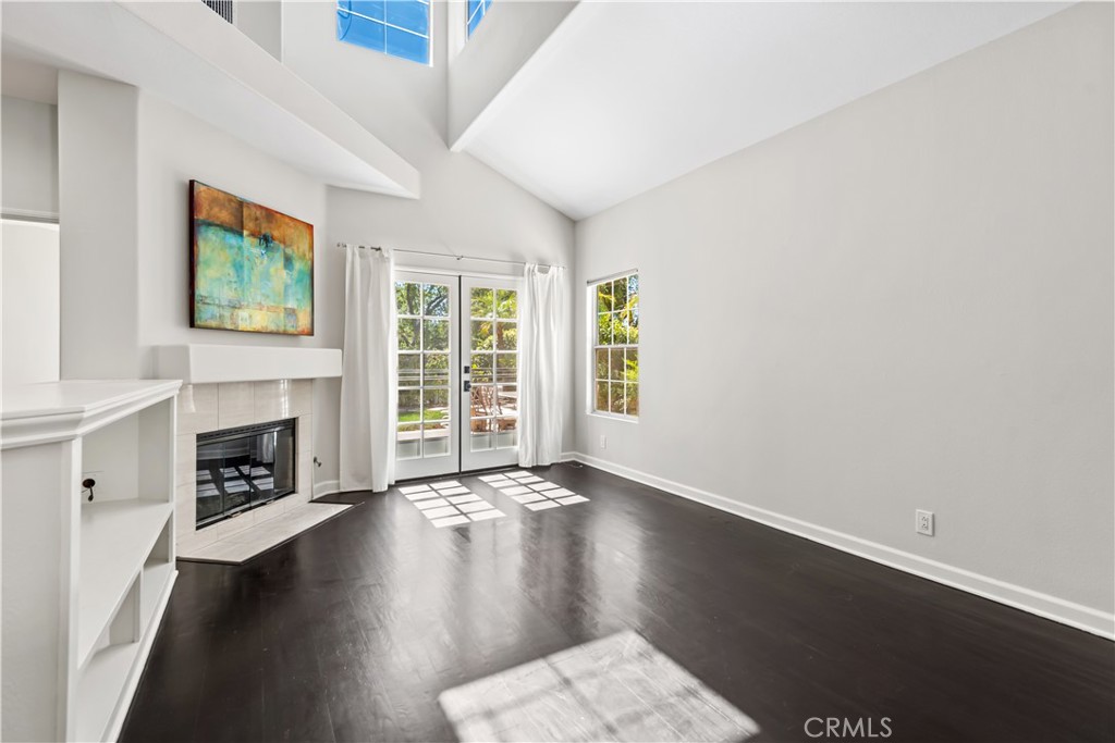 946 Blue Mountain Circle