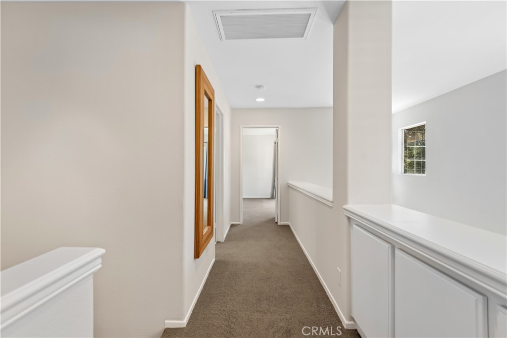 946 Blue Mountain Circle