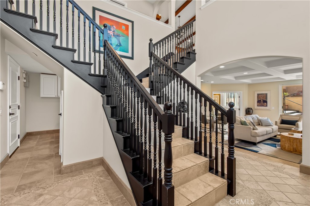 1000 MANDALAY BEACH RD