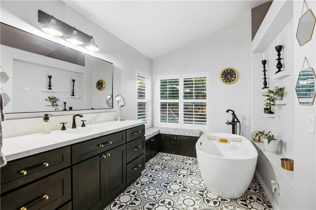 22315 Circle J Ranch