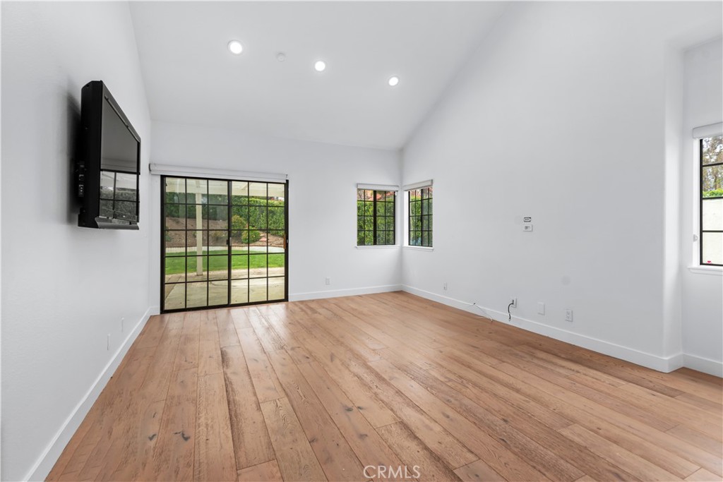 729 Maywood Court