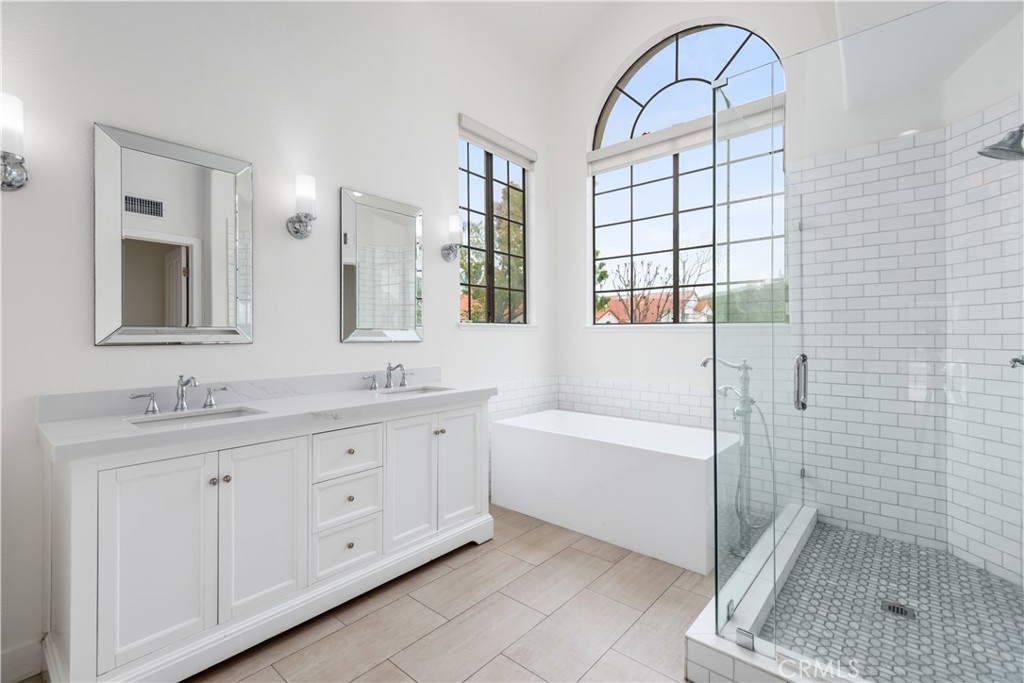 729 Maywood Court