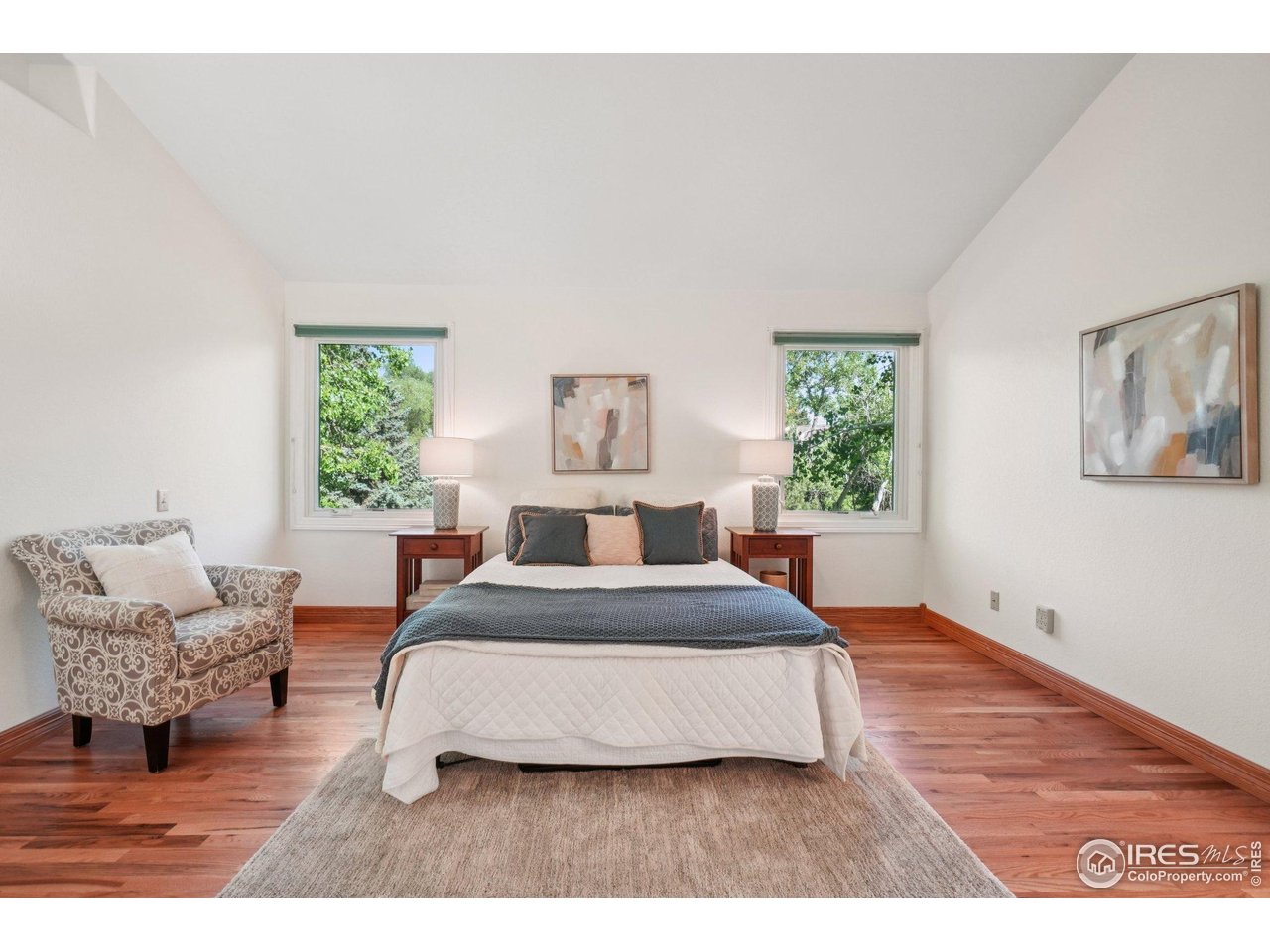 7999 Centrebridge Dr