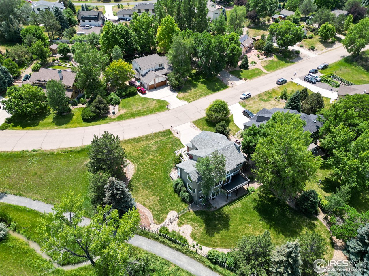 7999 Centrebridge Dr