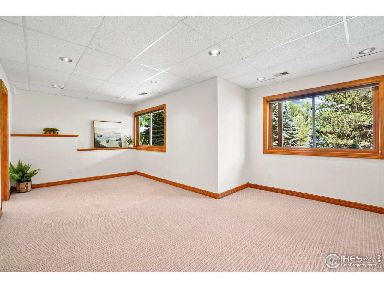 7999 Centrebridge Dr