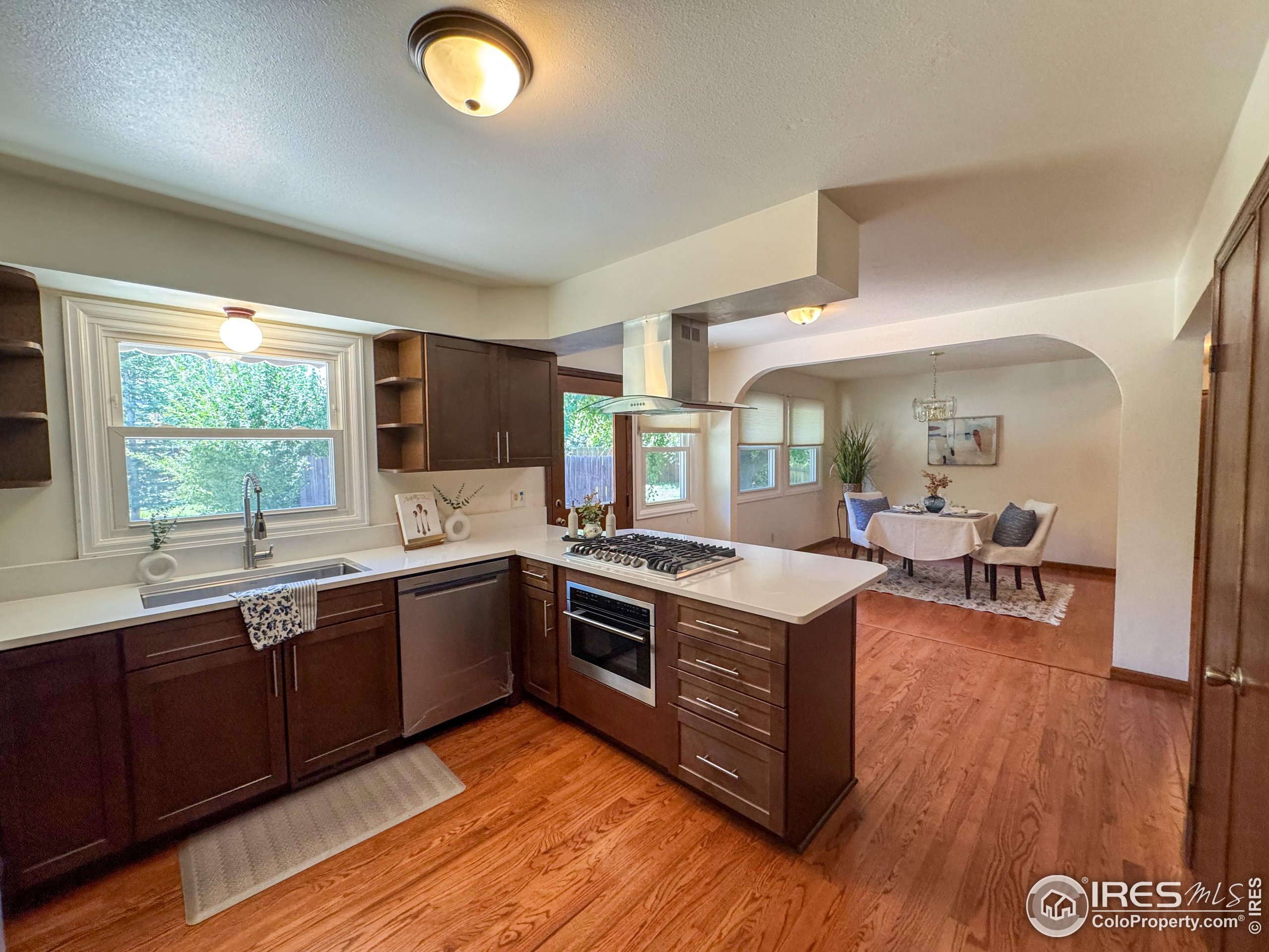 8942 Comanche Rd