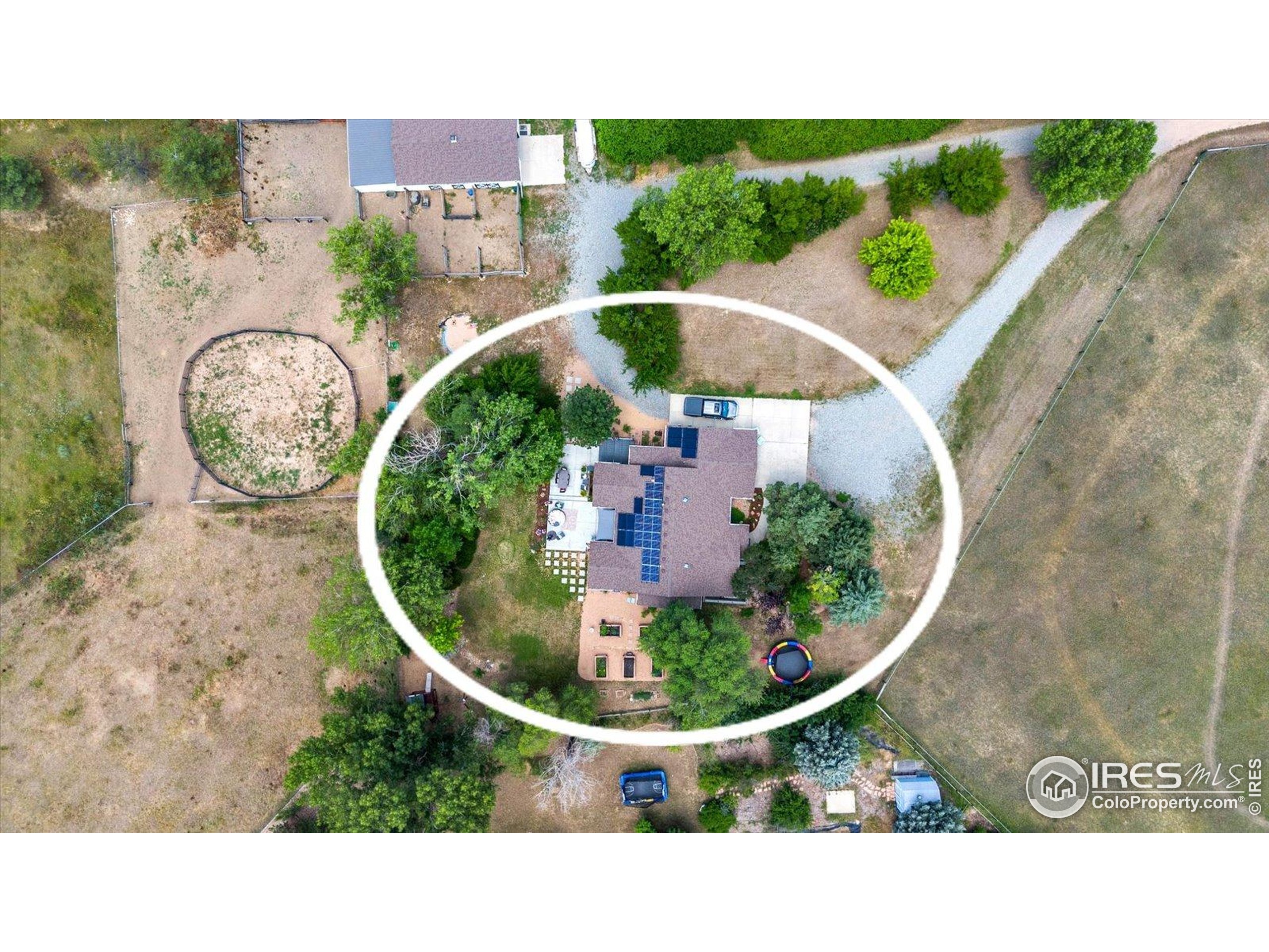 6957 Peppertree Dr
