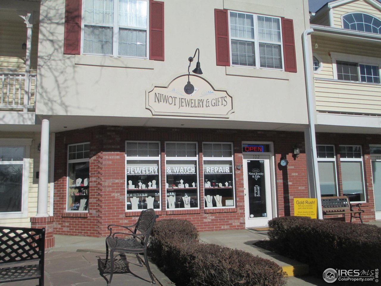 7933 Countryside Dr 2-123