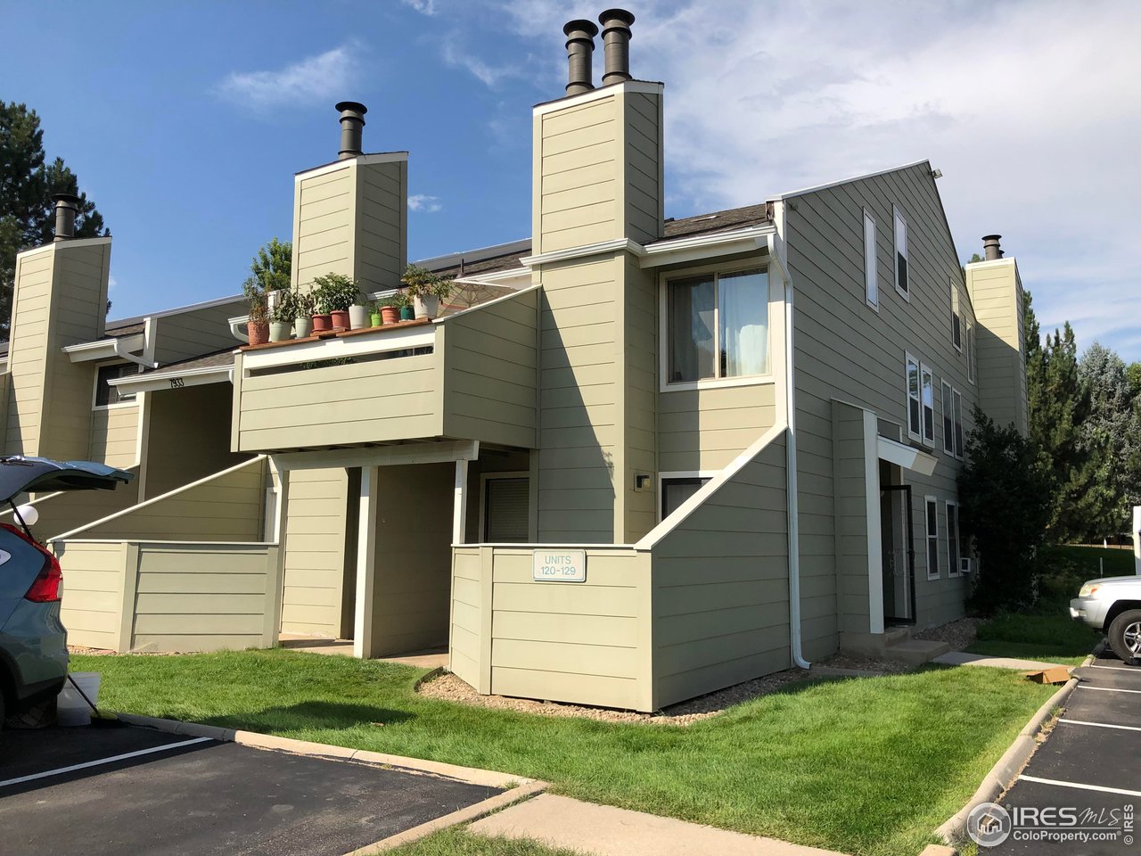 7933 Countryside Dr 2-123