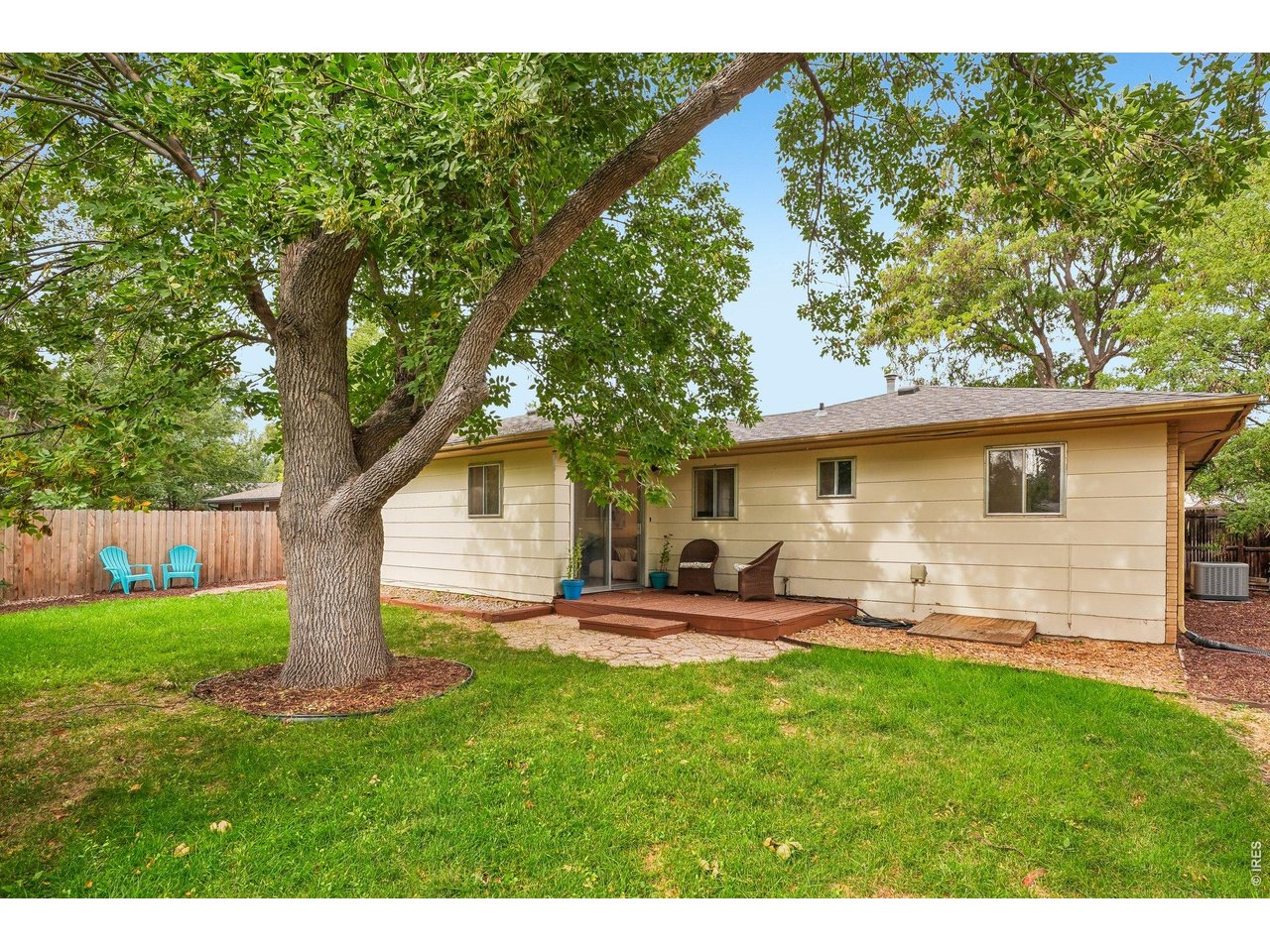 1228 Frontier Dr