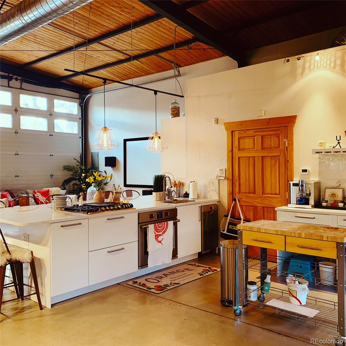 161 3rd Avenue