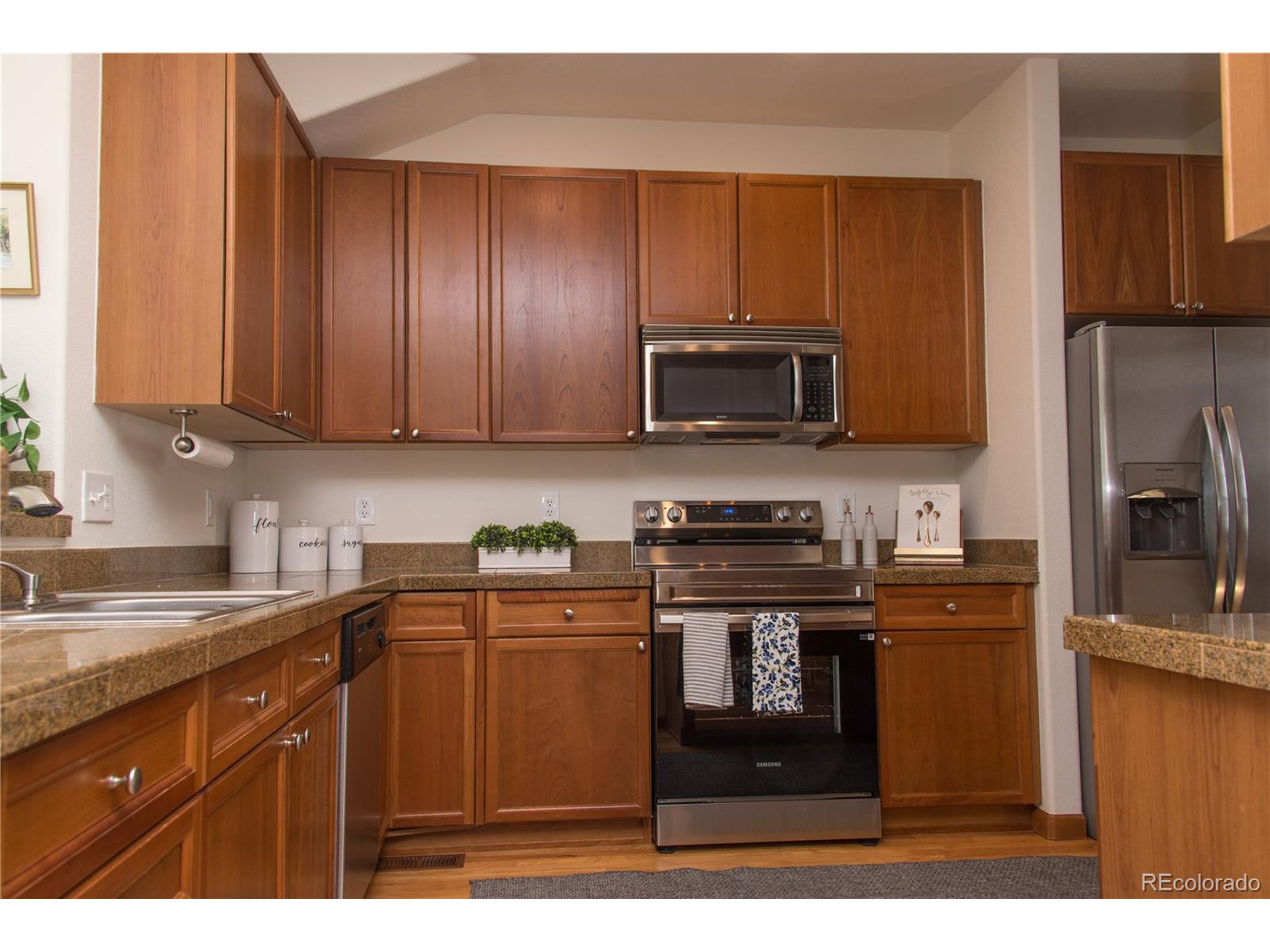 4315 Bella Vista Dr