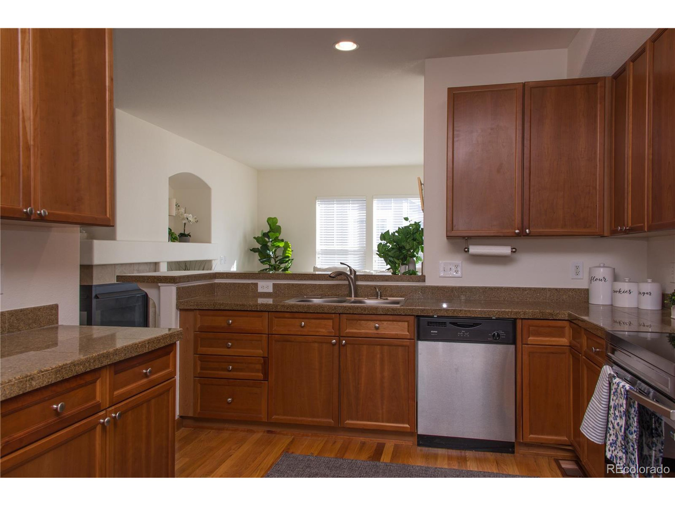 4315 Bella Vista Dr